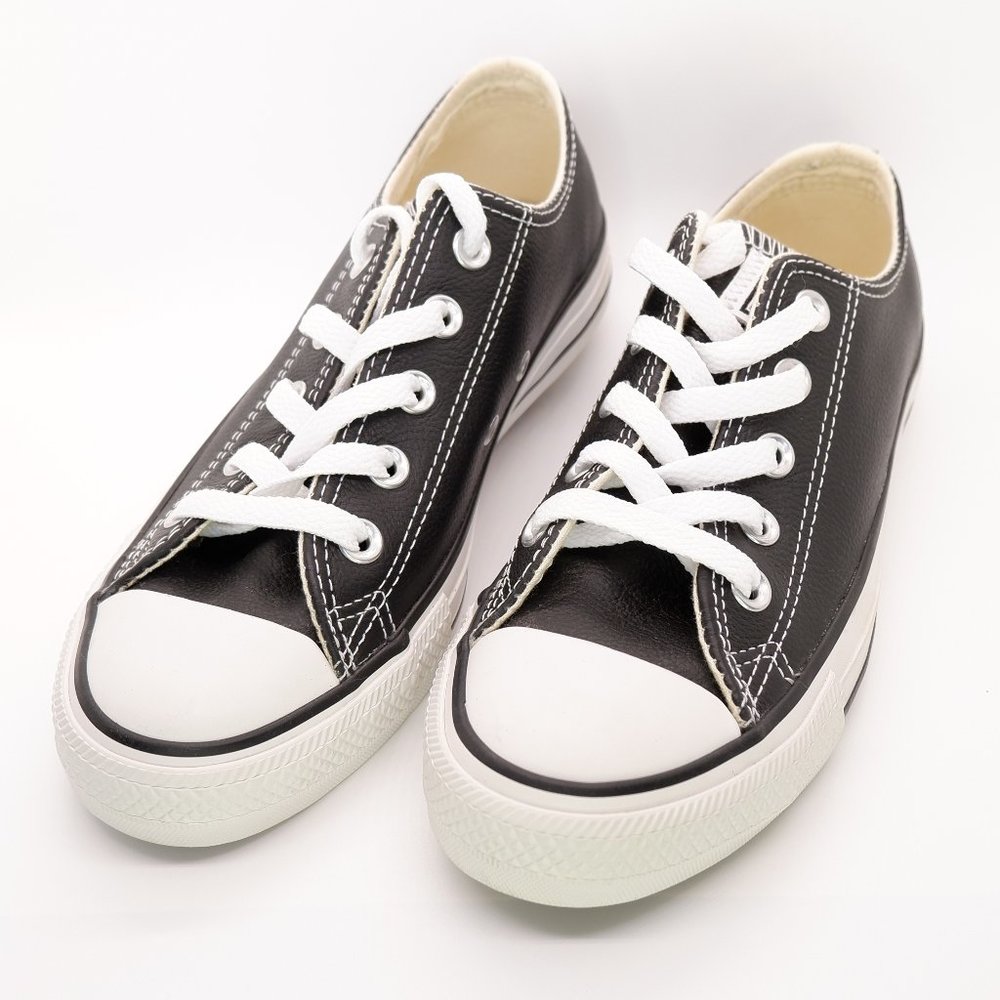 Converse Chuck Taylor Leather Low Top Oxford Black White Unisex Women 6 Men 4